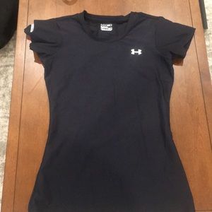 Under armor shirt